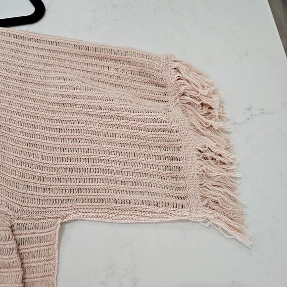 Anthropologie Akemi + Kin Frenchie Fringed Poncho Sweater Pink Sz Medium - Picture 4 of 12